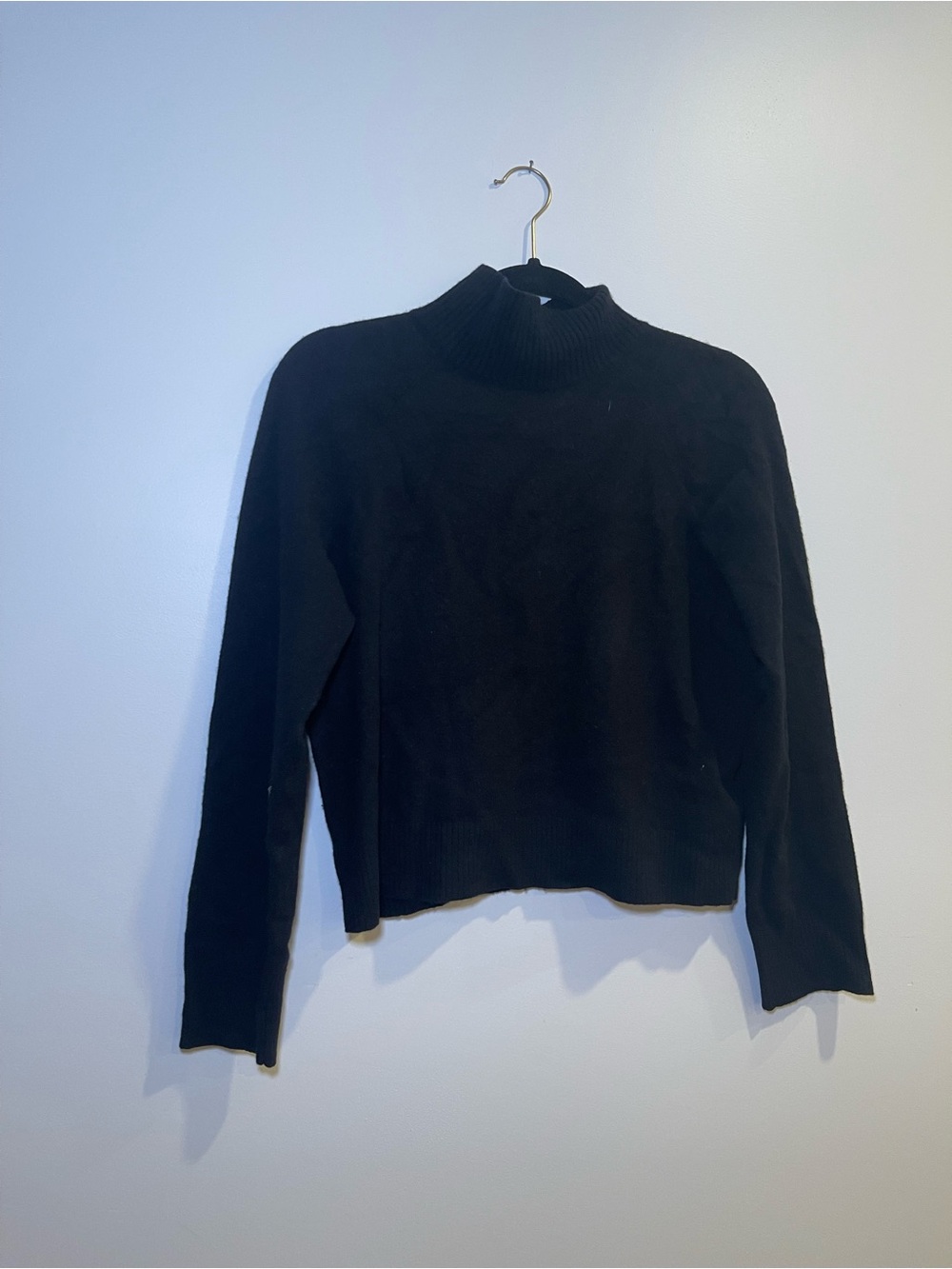 Vince Cashemire/Wool blend Black Mock Neck Knit Sweater - Women size M
